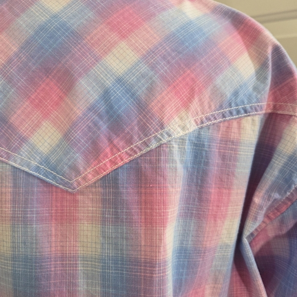 Rough Stock Women's Pink And Blue Plaid Shirt With Pearl Snap Buttons Size L - Picture 6 of 10